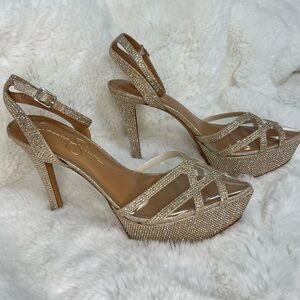 Jessica Simpson Oluina Womens Platform Pump Champagne Toe Silver Gold 8
